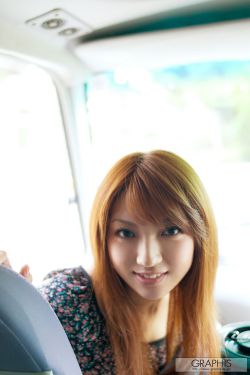 独钟疯女孩