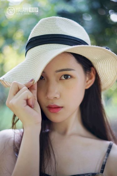 大妈做煎饼果子10年手法生疏